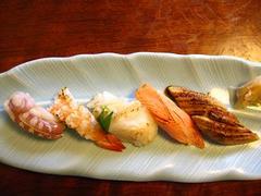 本日の炙り鮨５ｶﾝ