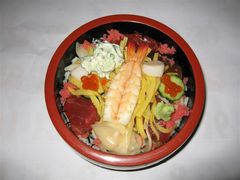 両替町店ランチ海鮮丼（税別）